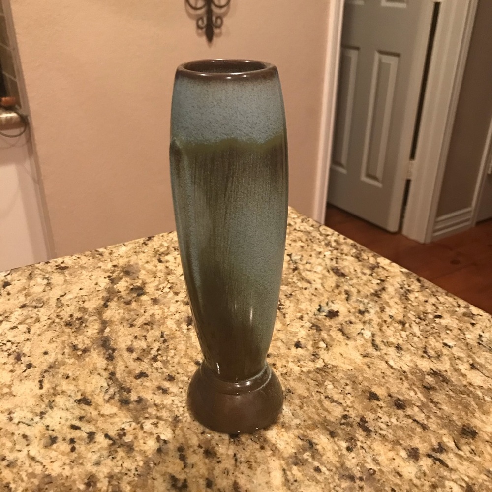 Vintage Frankoma bud vase.